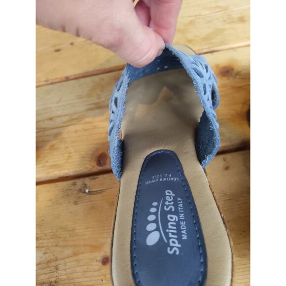 Spring Step Italian Leather Wedge Sandals Size 39/8.5 Blue Floral Cutout Cork - Picture 9 of 9